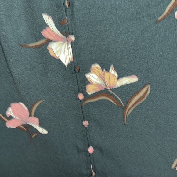 AVA & VIV Dark Green Blouse with Pink Floral Design NWT size 3X - Picture 6 of 6